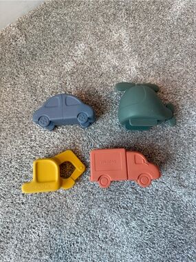 Mushie- Kids Toy Vehicle - Mold Free Bath Play Set